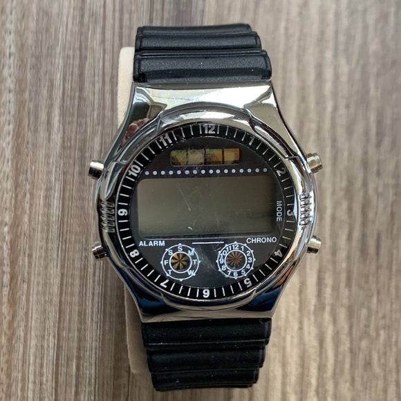 Digital Wrist Watch multi functional Vintage Wristwatch collectible - Picture 2 of 8